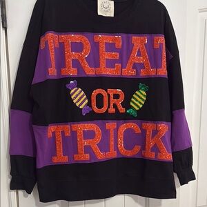 Fantastic Fawn Elegant Black Tee